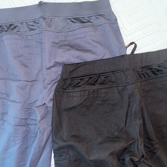 Grey’s Anatomy Scrub Pants x 2 (slightly used) - Picture 7 of 7